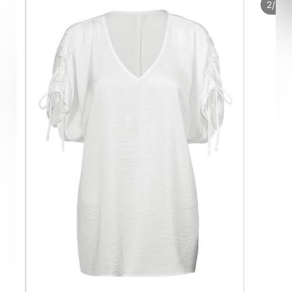 Brand new with tags! Seaside Top from cabi Spring ‘21 line